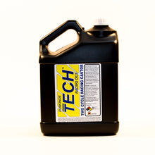 Load image into Gallery viewer, Racing Castor 2 Stroke Racing Oil
